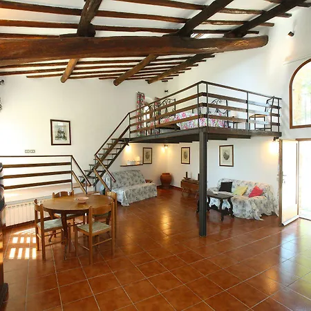 Il Poderaccio Hotel *