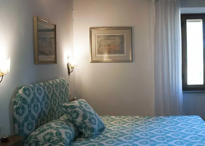 Hotell Il Poderaccio *