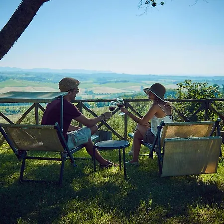 Il Poderaccio Szálloda *